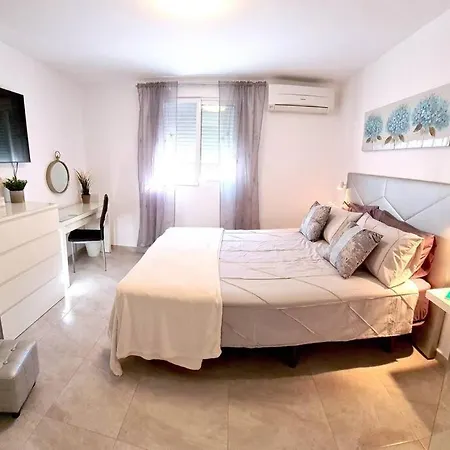 וילה The Luxury At Pleamar 30 Rental, Punta Prima, טורבייחה