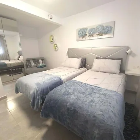 别墅 The Luxury At Pleamar 30 Rental, Punta Prima, *